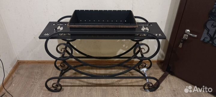Мангал с элементами ковки на заказ и в наличии