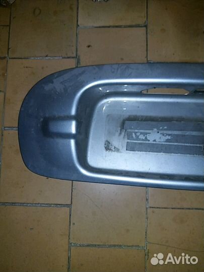 Накладка на заднюю дверь багажник Hyundai Santa Fe