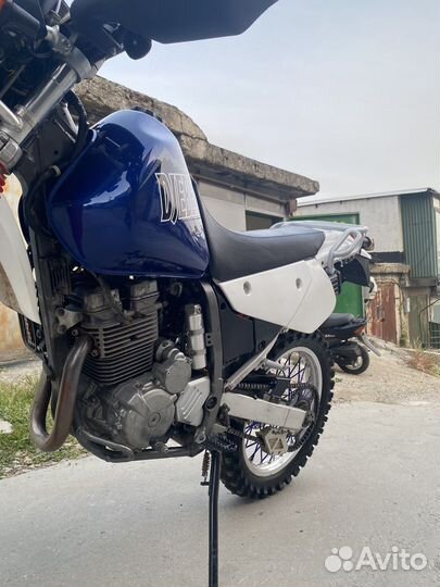 Suzuki jebel 250