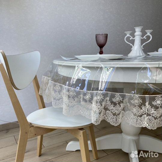 Силиконовая скатерть с кружевом