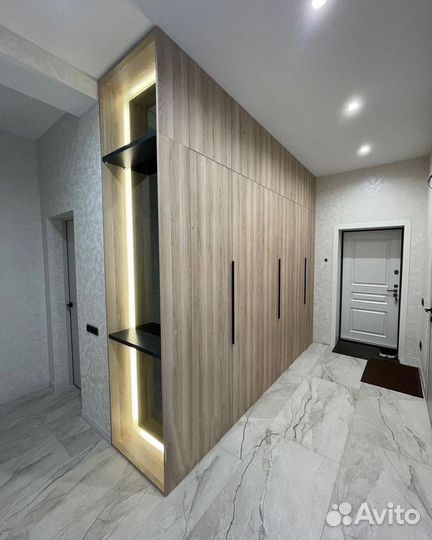 Шкаф распашной