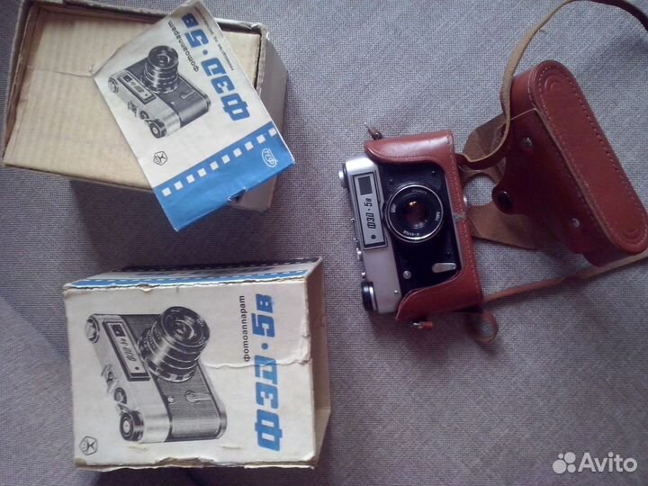 Фотоаппарат фэд- 5 В 1982 г/в сделано в СССР