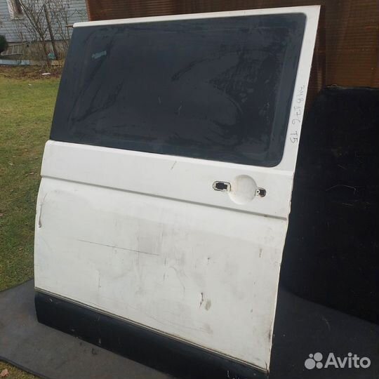 Дверь сдвижная правая VW Transporter T5