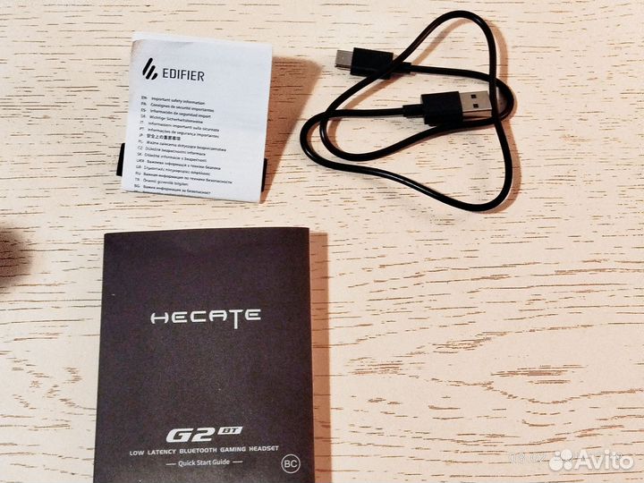 Беспроводные наушники Hecate