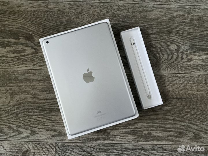 iPad 8 128 gb wi-fi + Pencil 1 (Дизайнер)