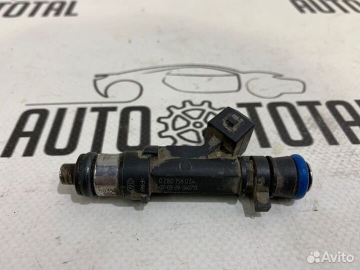 Форсунка топливная Renault Logan K7J710 2008