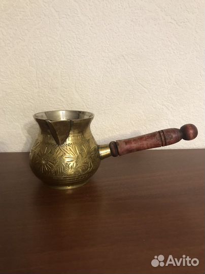 Изделия из латуни Индия