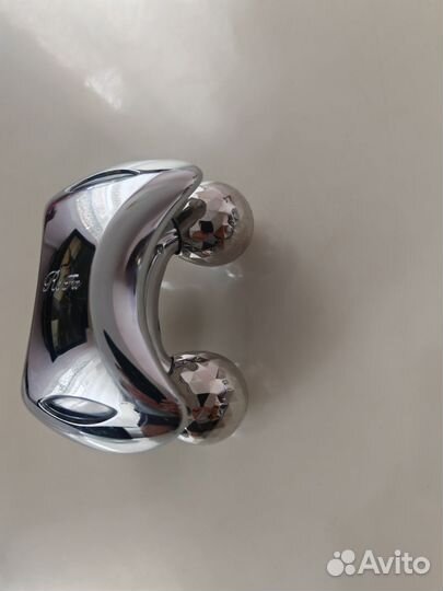 Массажёр лифт. для тела ReFa