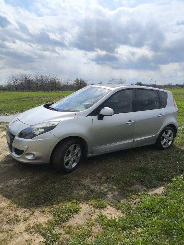 Renault Scenic: фото владельца