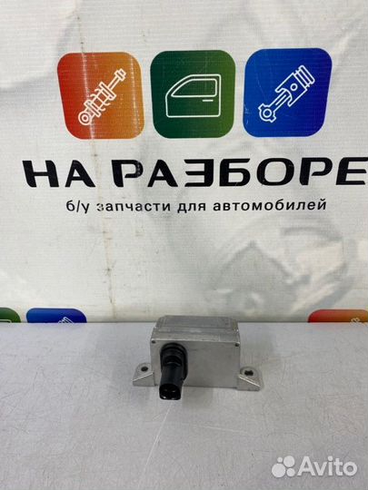 Датчик ускорения Volkswagen Touareg GP AZZ; BAA