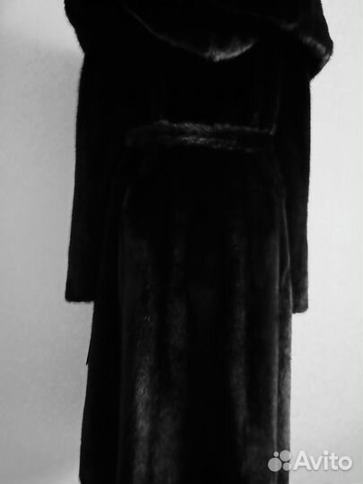 Шуба Норковая Новая с капюшоном канадка