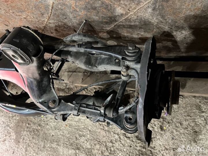 Подрамник задний Bmw 3 F30 N57D30B 2016