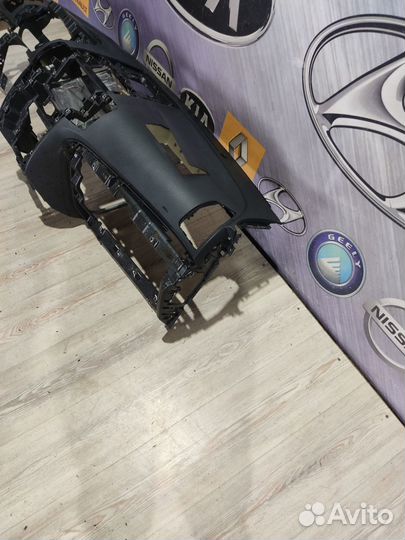 Торпеда Торпедо Панель приборов салона Kia sorento