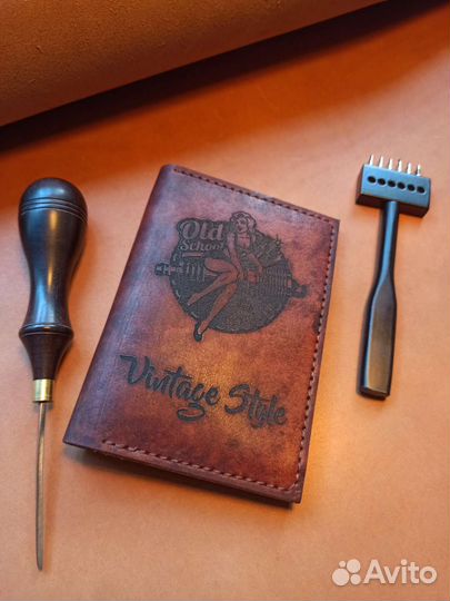 Обложка для мото/автодокументов кожаная.Олдскул