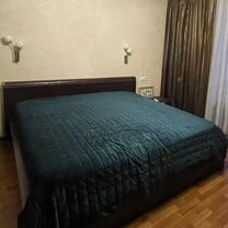 3-к. квартира, 106,5 м², 4/8 эт.