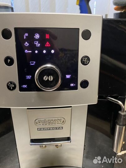 Кофемашина delonghi magnifica esam