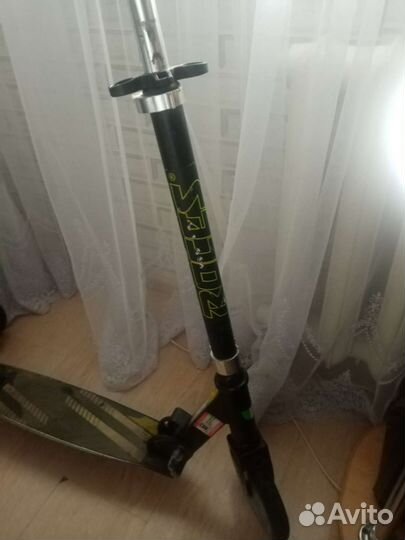 Быстрый самокат для катания