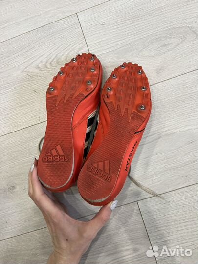 Шиповки adidas для бега