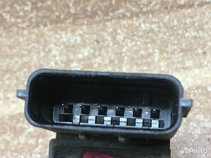 Датчик парковки Kia K5 белый