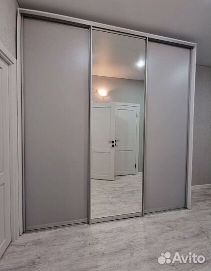 Шкаф белый (и другие цвета)