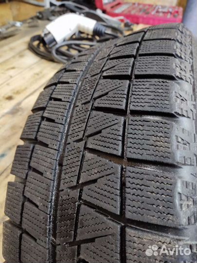 Bridgestone B249 225/60 R16