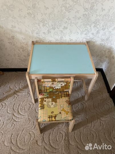 Столик и стульчик детский