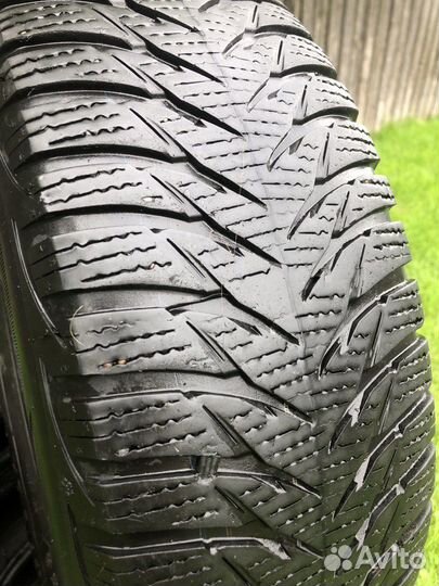 Goodyear UltraGrip 8 185/65 R15