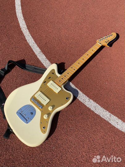 Squier j mascis starcaster jazzmaster