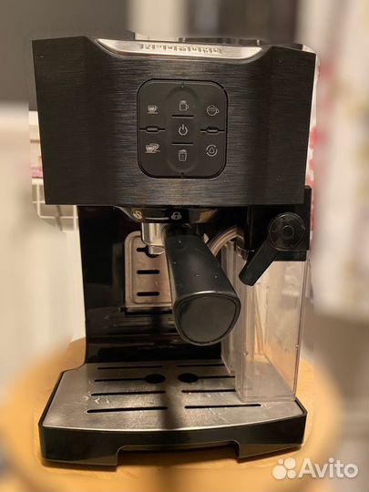 Кофеварка рожковая redmond