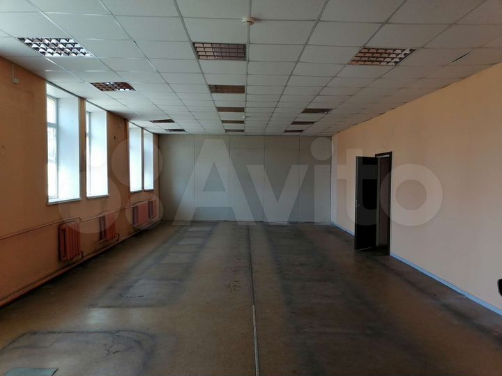 Торговая площадь, 99 м²