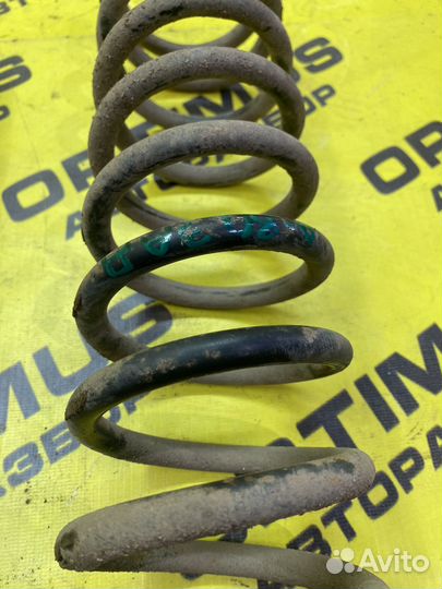 Задние пружины Audi 80 B4