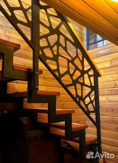 Лестница для дачи