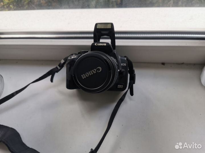 Зеркальный фотоаппарат Canon 350D