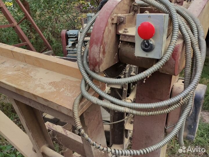 Торцовочная пила бу