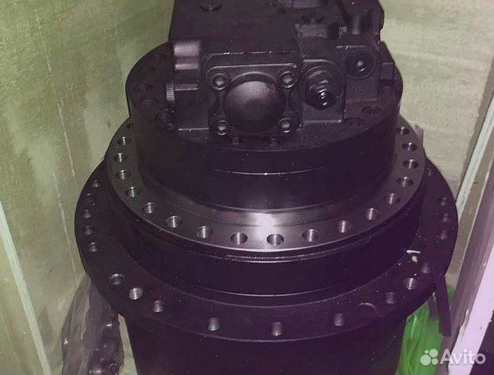 9020B LC Редуктор хода case CX 210