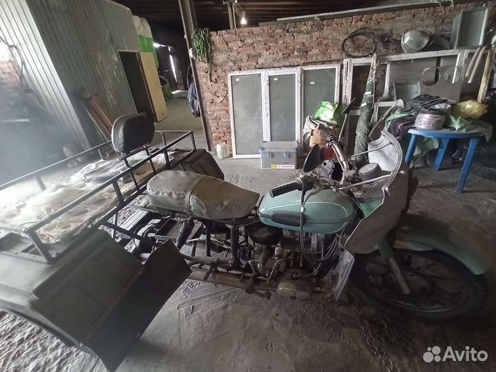 Трицикл урал