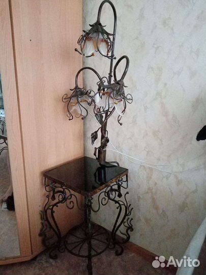 Тумба прикроватная кованая