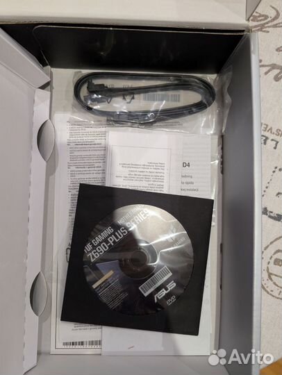 Материнская плата TUF gaming Z690-plus D4