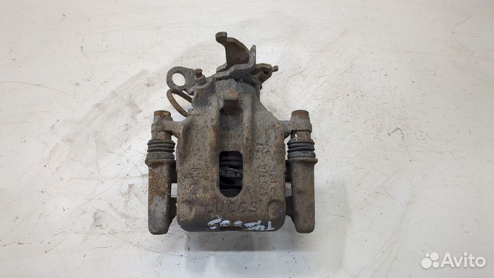 Суппорт Ford Fiesta, 2006