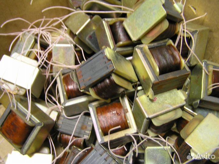 Понижающий трансформатор 220 на 10 или 12В