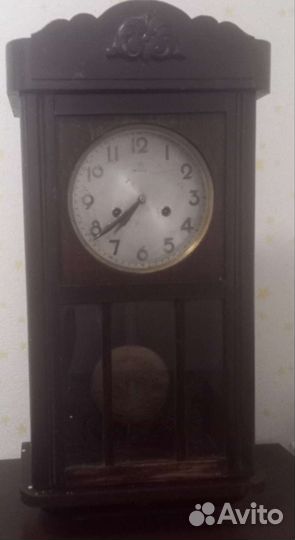 Старинные настенные часы с боем Германия