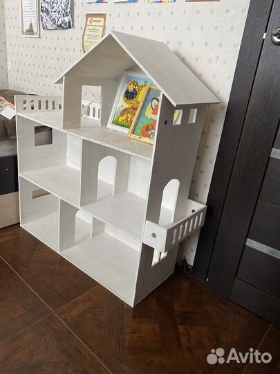 Домик кукольный