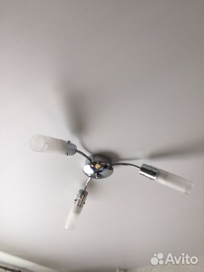 Люстра новая потолочная