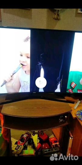 Телевизор б/у SMART Tv 48