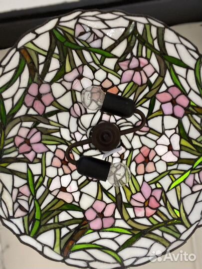 Люстра новая