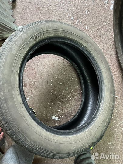 Dunlop Grandtrek ST30 235/55 R18