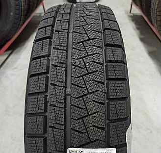 Pirelli Formula Ice FR 195/65 R15 95T