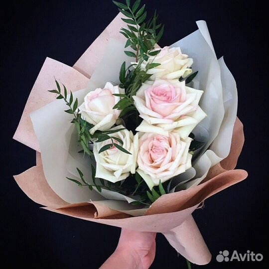 Букеты на 1 сентября Бюджетные букеты