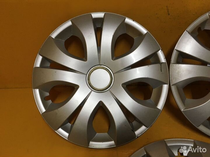 R17 Колпаки Колпаки колесные Jestic (3 шт.)