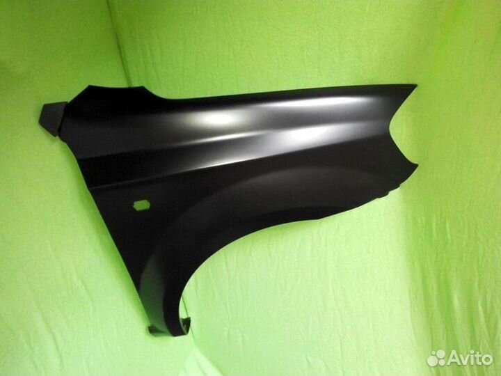Крыло переднее правое Шевроле Авео т250 250 t250